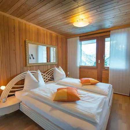 Casa Serena * アローザ